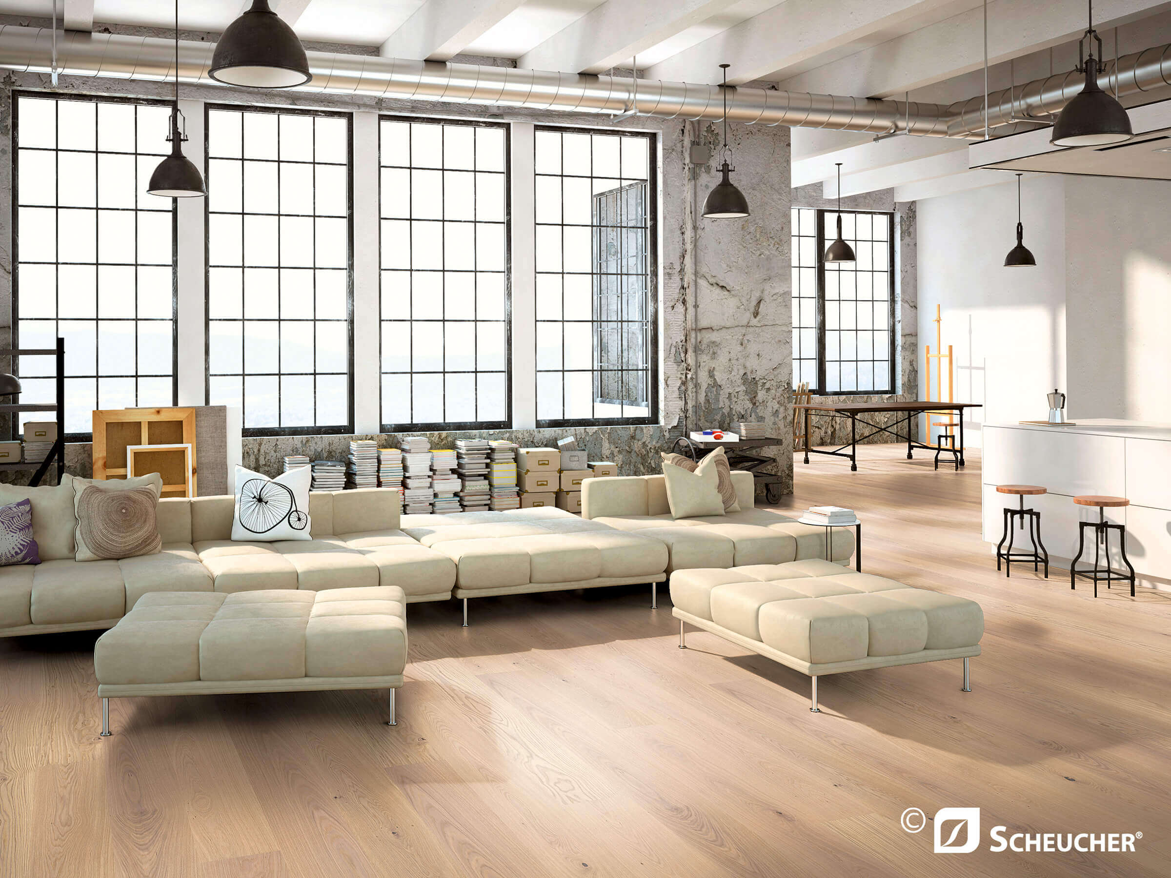 Loft mit großem Fenster