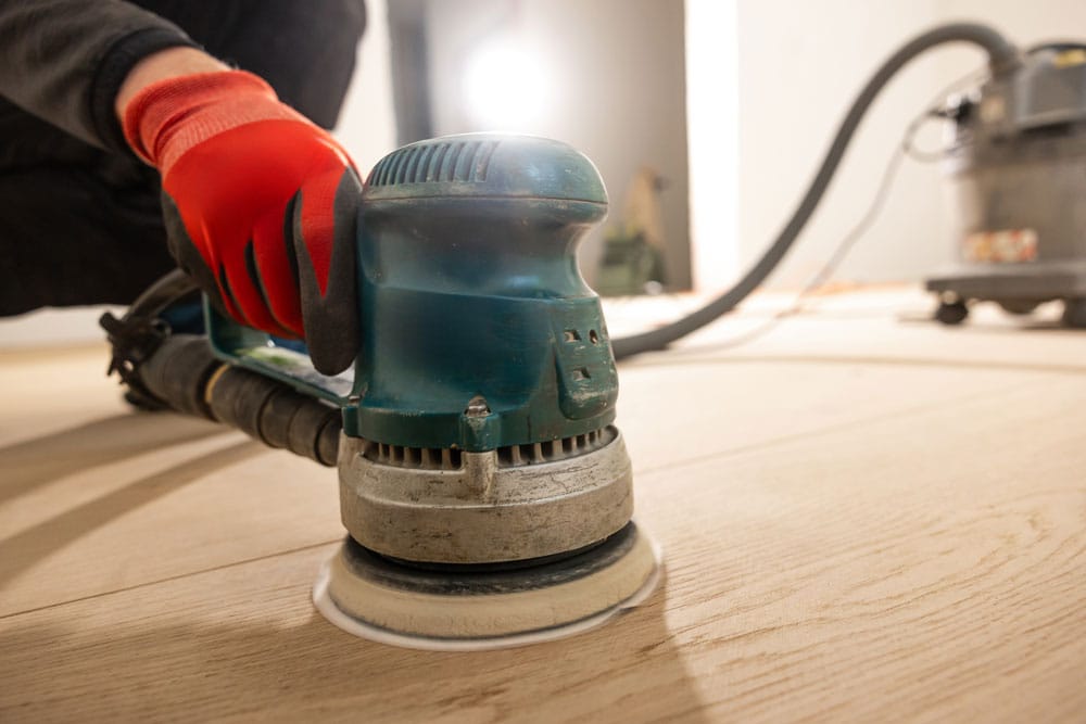 Parkett abschleifen - Handmaschine